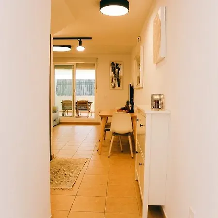 Oasis-family Townhouse Daire